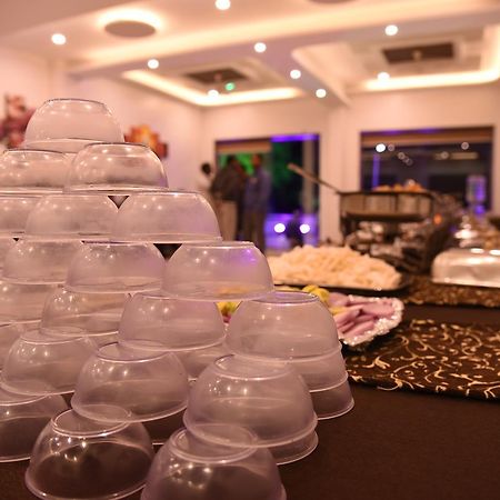 Hotel Gulmohar Pride Ahmednagar Εξωτερικό φωτογραφία