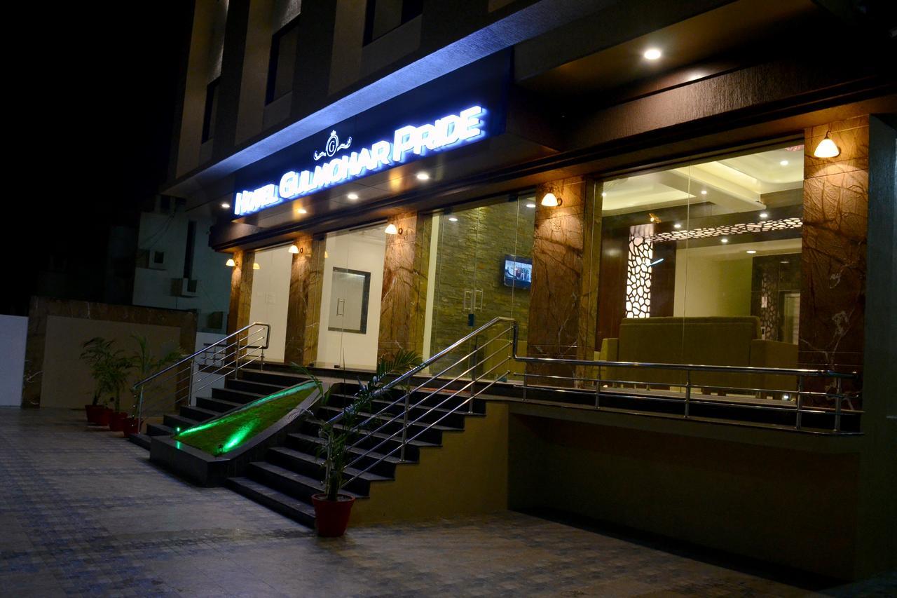 Hotel Gulmohar Pride Ahmednagar Εξωτερικό φωτογραφία